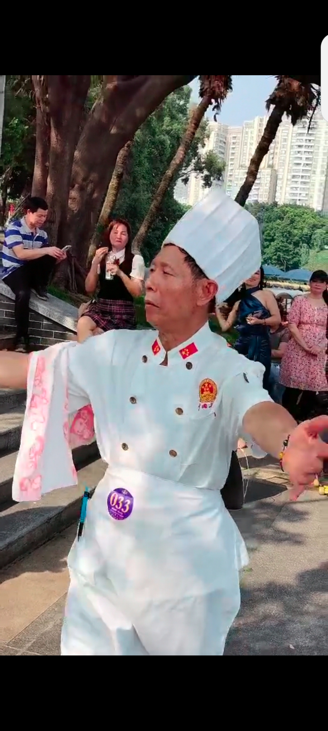 希望在舞台上发挥我的所能